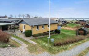 Ocean Front Home In Broager With Kitchen